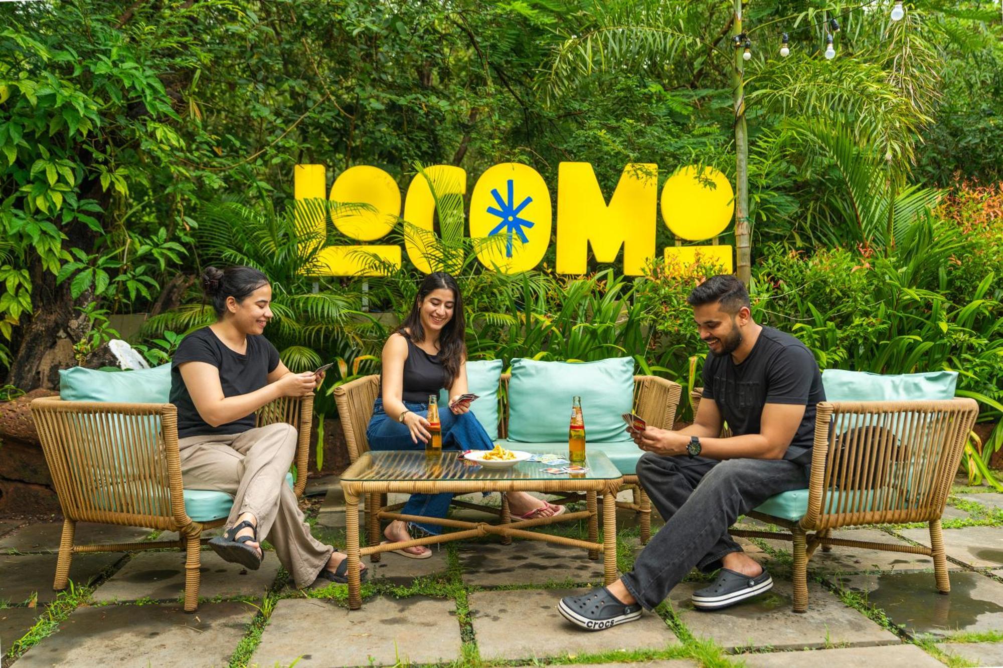 Locomo Boutique, Morjim - Stay Work Eat Buitenkant foto